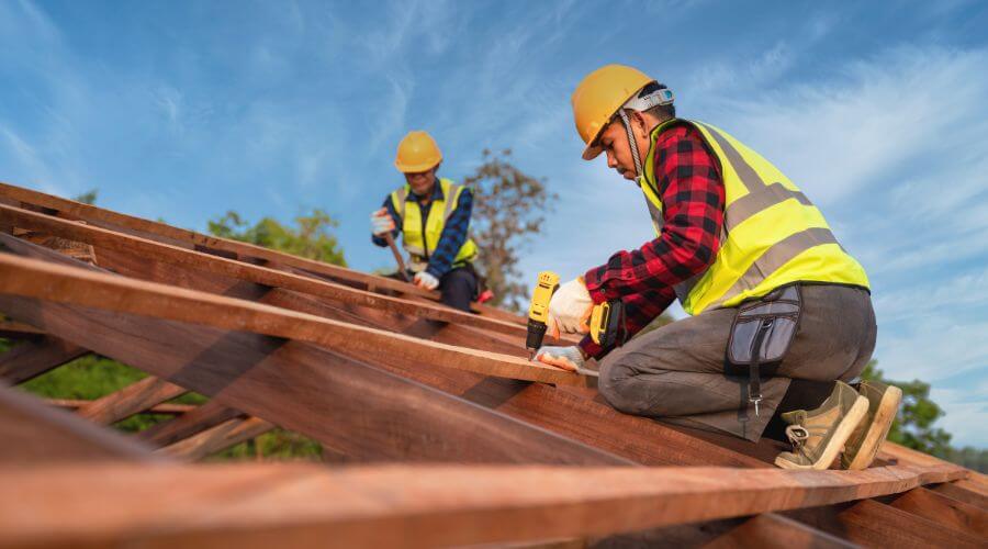 Professional Flat Roofing Installation services in Akron, MI